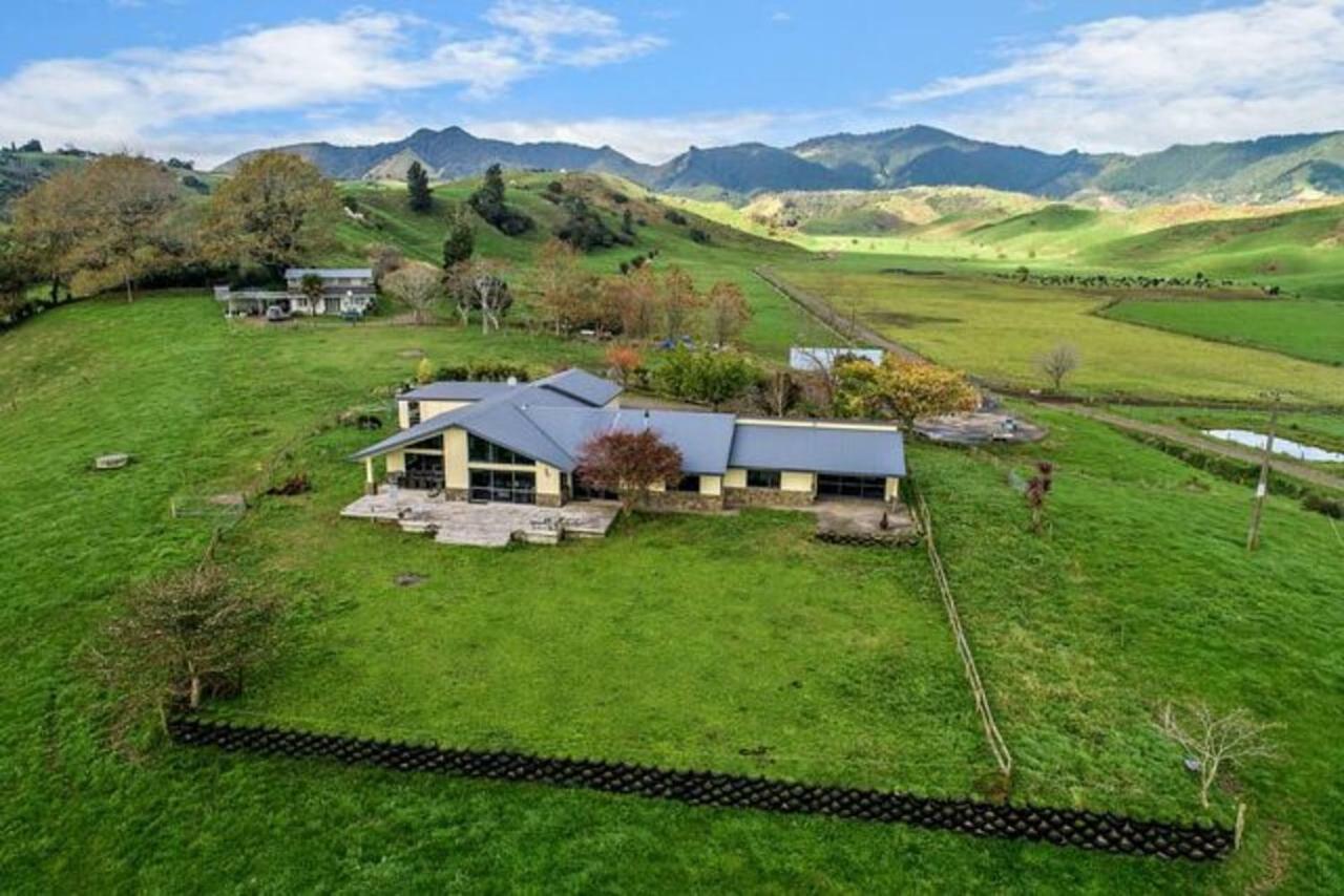 Waiotahe Dairy Farm Hideout Villa Waiotahi Екстериор снимка
